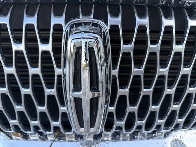 Certified 2020 Lincoln Corsair Reserve w/ Equipment Group 202A AWD/4WD image 8