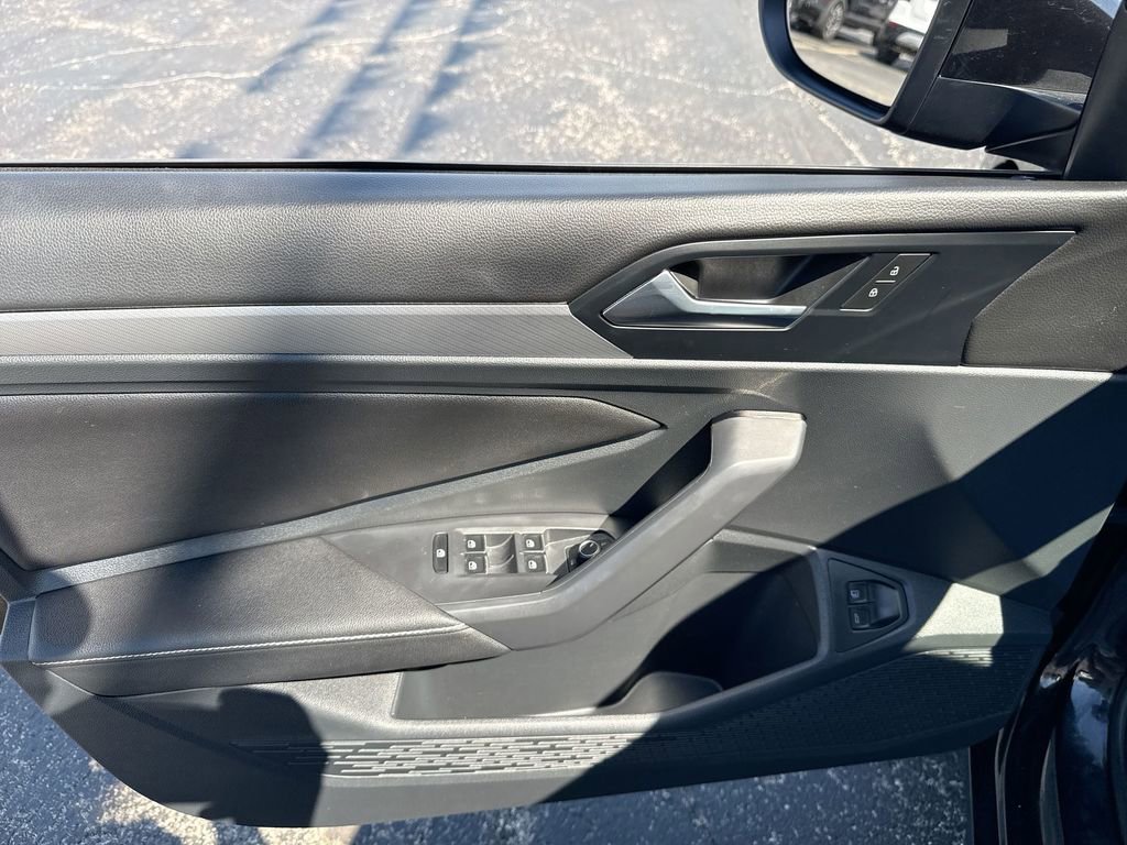 Used 2024 Volkswagen Jetta S image 22