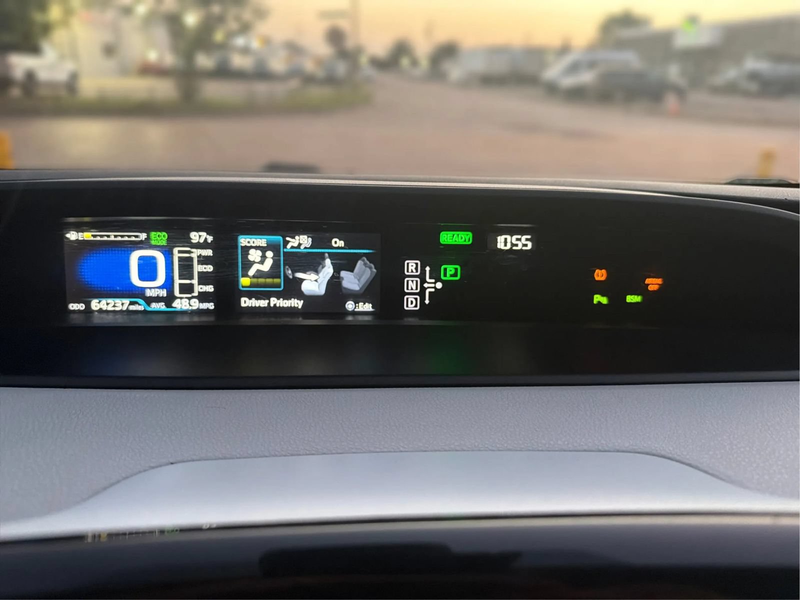 Used 2017 Toyota Prius Four Touring FWD image 21