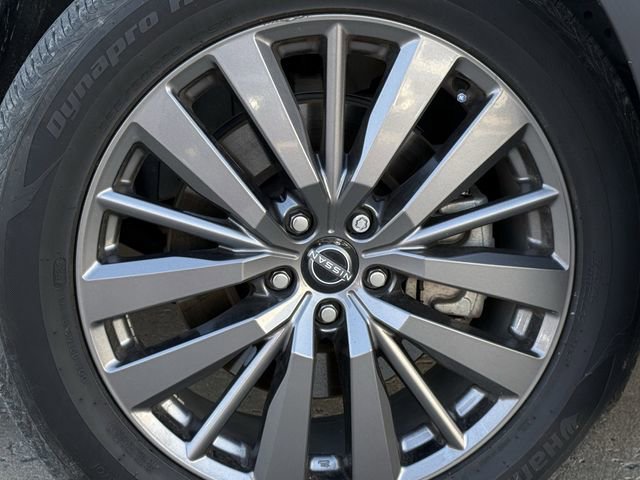 Used 2024 Nissan Pathfinder SL w/ SL Premium Package image 9