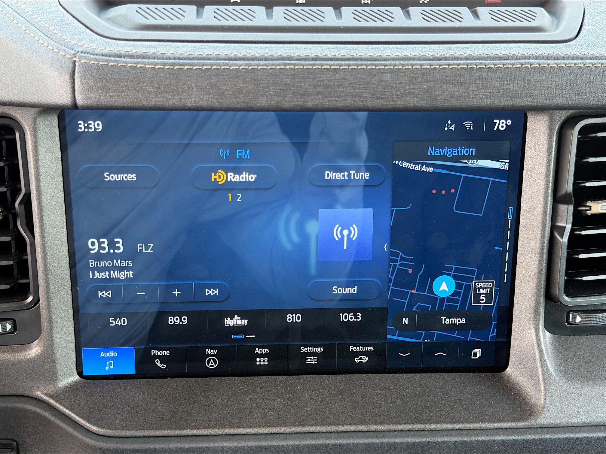 Used 2025 Ford Bronco Badlands AWD/4WD image 29