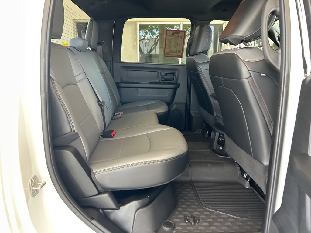 Used 2025 RAM 3500 Tradesman w/ Chrome Appearance Group AWD/4WD image 36