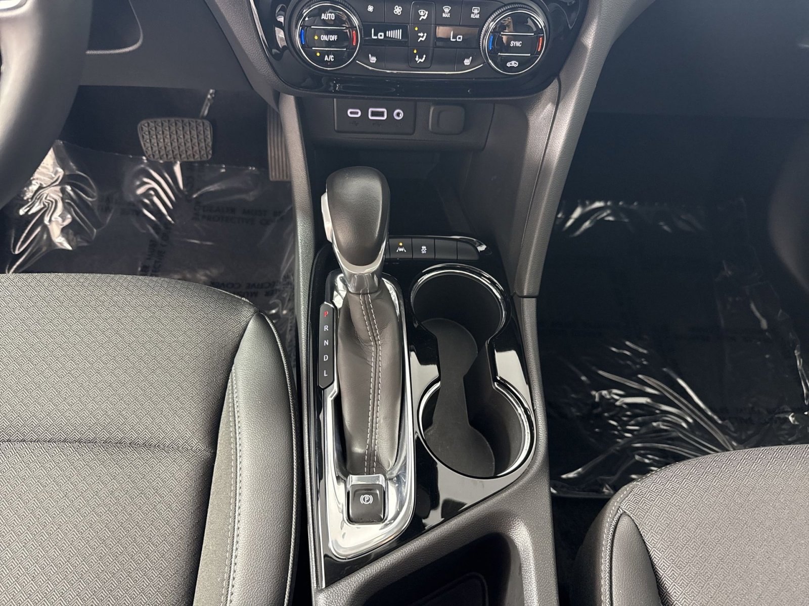 Used 2023 Buick Encore GX Select w/ Experience Buick Package image 22