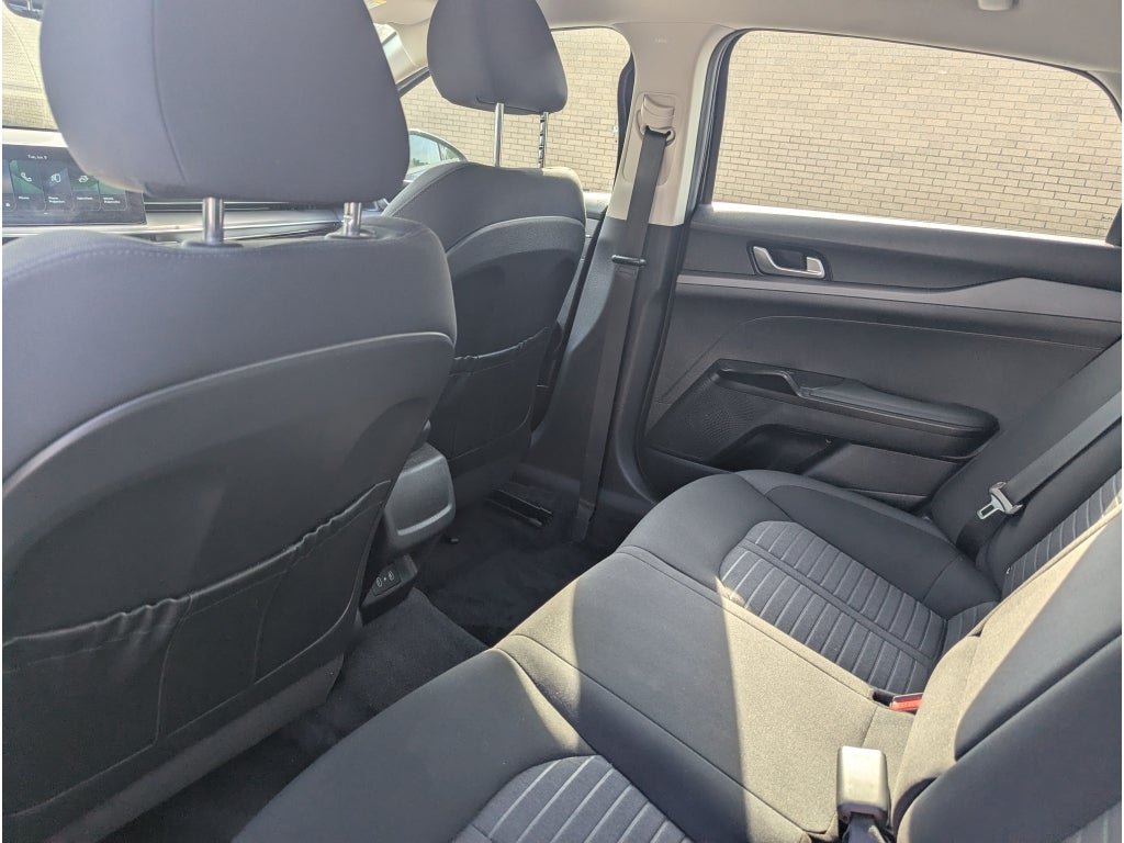 Used 2025 Kia K5 LXS FWD image 9