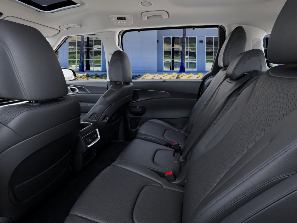 New 2026 Kia Carnival SX image 18