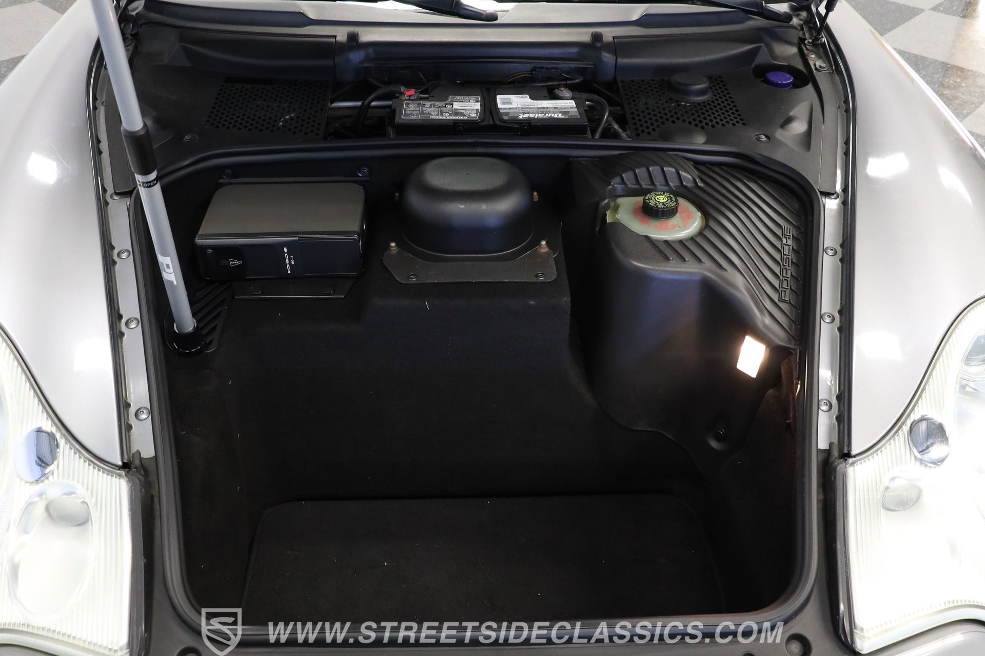 Used 2002 Porsche 911 Carrera 4 image 31