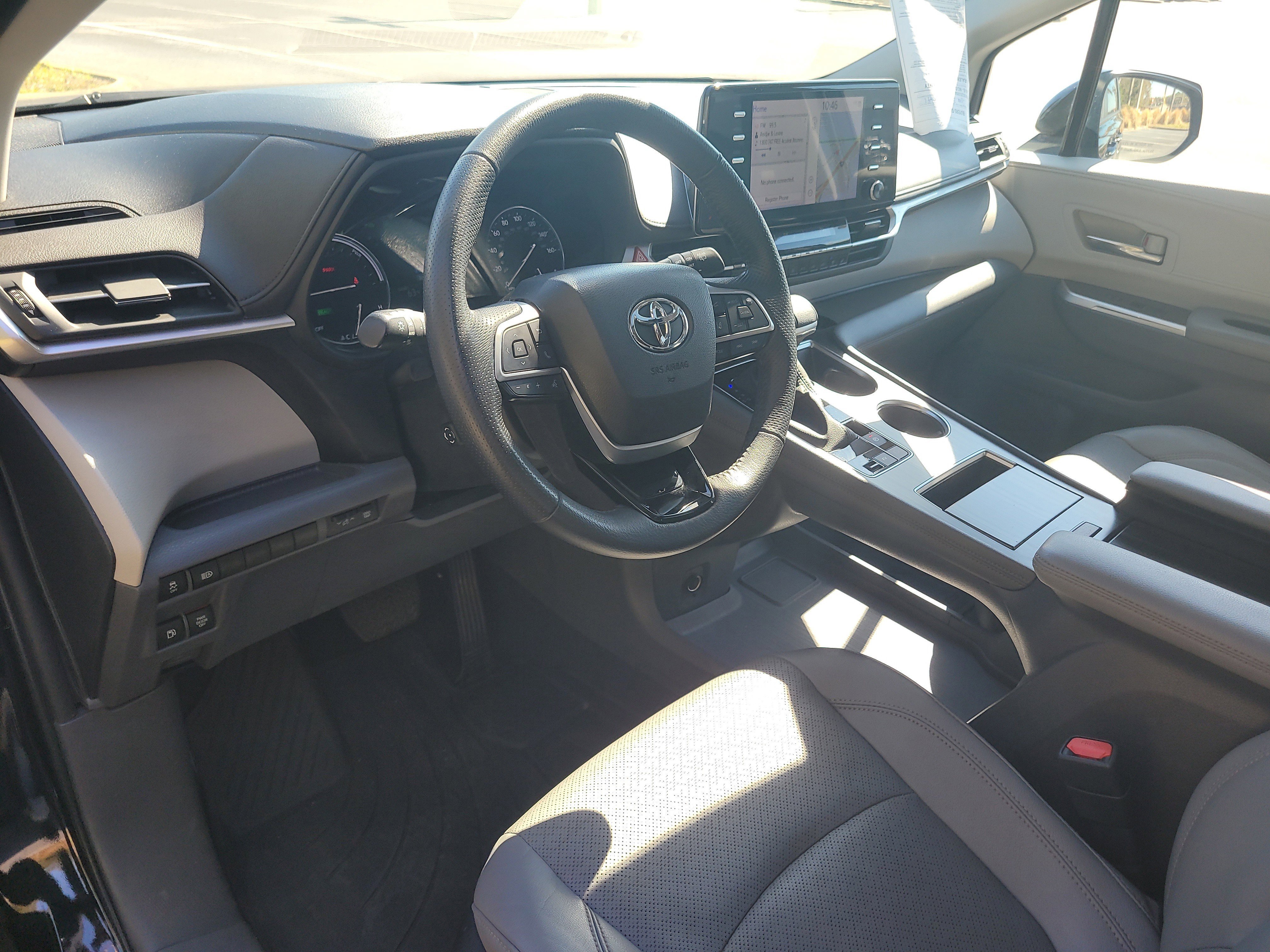 Certified 2023 Toyota Sienna Limited image 19