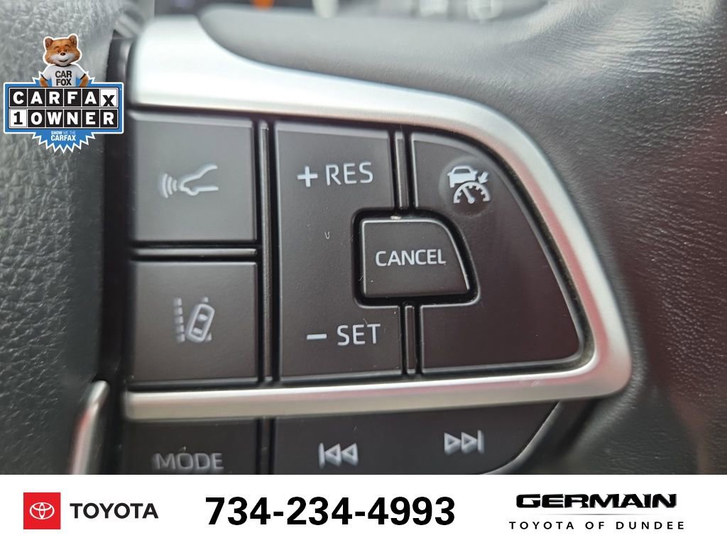 Used 2023 Toyota Highlander XLE image 20
