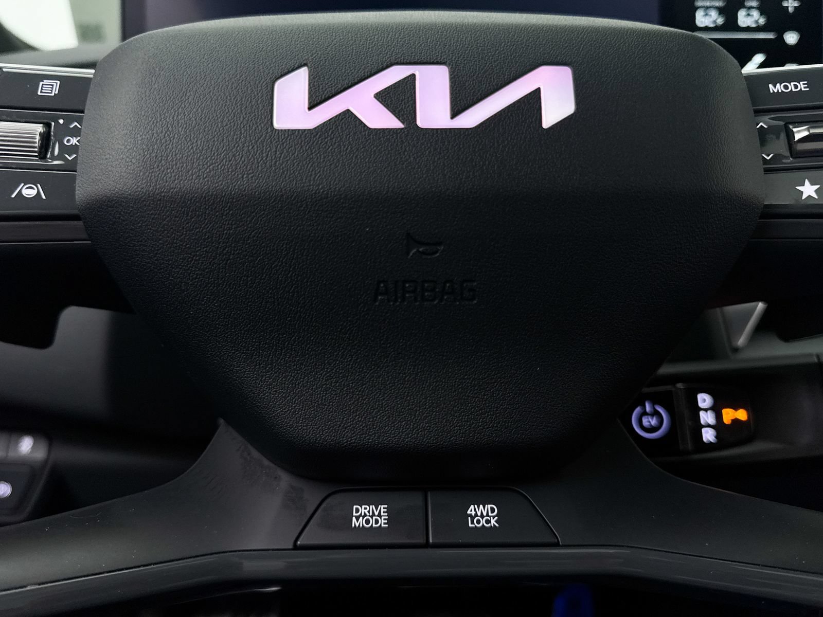 Certified 2024 Kia EV9 GT-Line AWD/4WD image 11