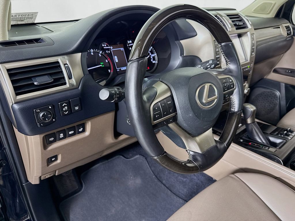 Used 2021 Lexus GX 460 Premium image 9