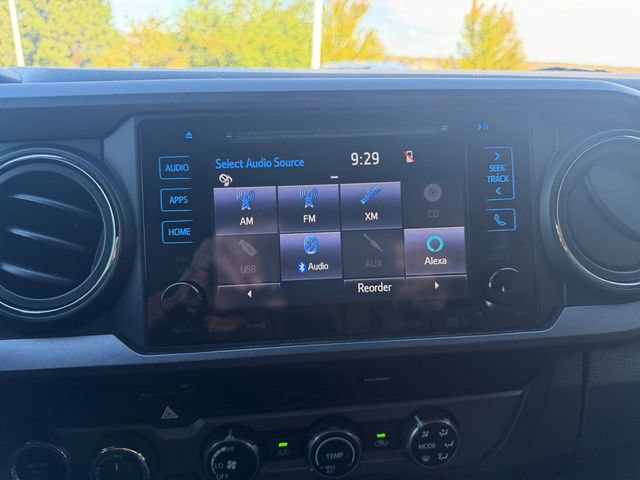Used 2018 Toyota Tacoma TRD Sport w/ Technology Package AWD/4WD image 31
