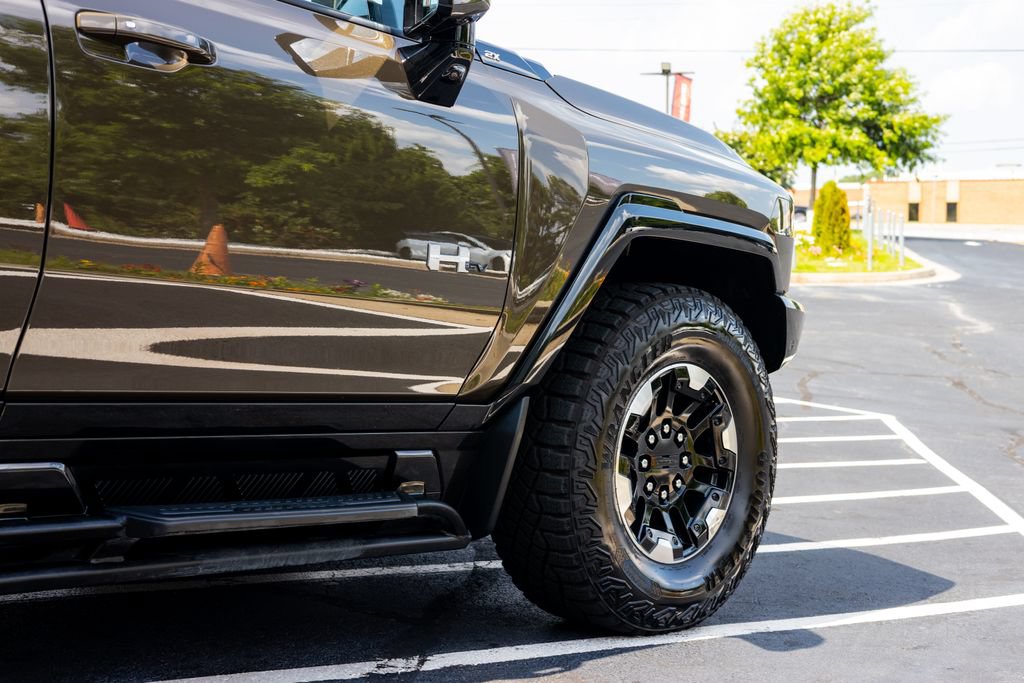 Used 2025 GMC Hummer EV 2X w/ Extreme Off-Road Package AWD/4WD image 13