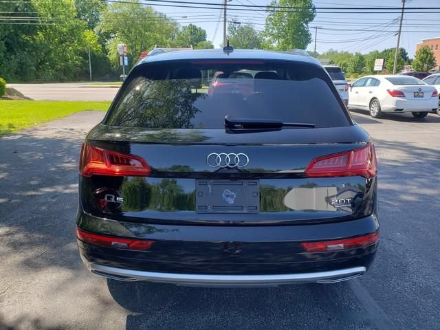 Used 2018 Audi Q5 2.0T Premium AWD/4WD image 4