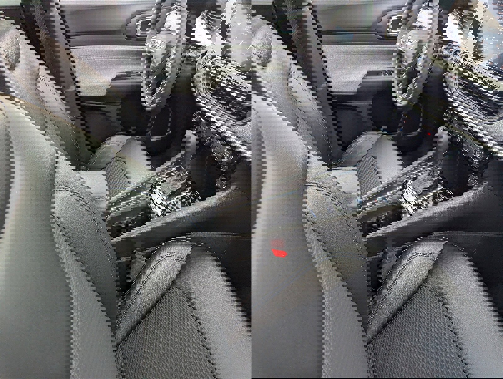 Used 2025 Jeep Compass Latitude image 10