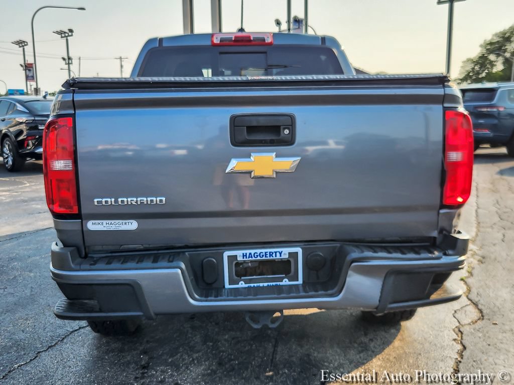 Used 2018 Chevrolet Colorado LT w/ LT Convenience Package RWD image 5