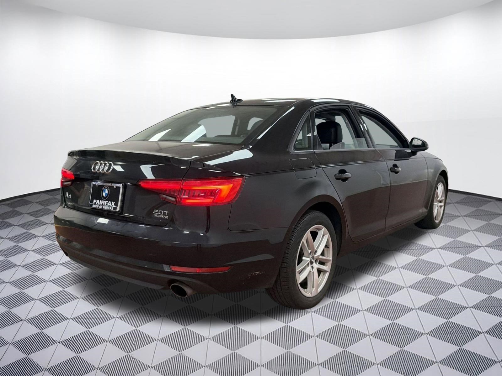 Used 2017 Audi A4 2.0T Premium image 7