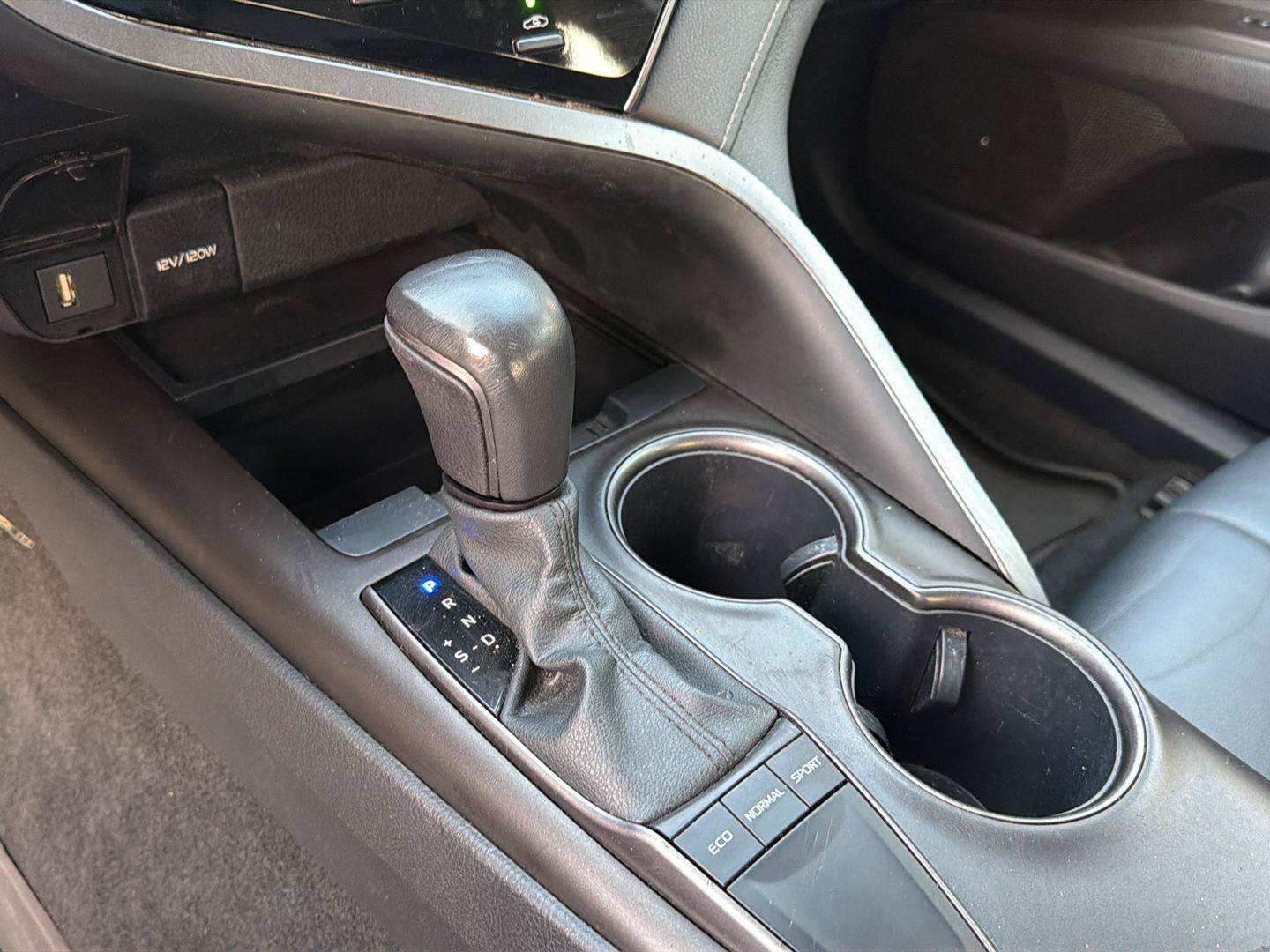 Certified 2023 Toyota Camry SE FWD image 25