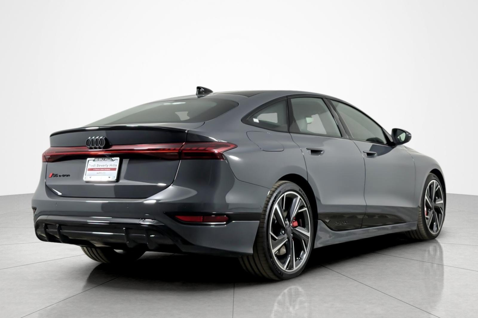 New 2027 Audi S6 e-tron Premium Plus AWD/4WD image 6