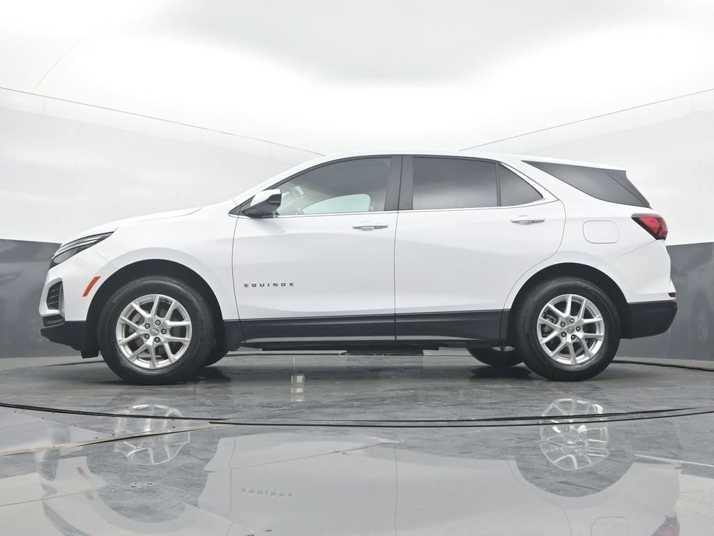 Used 2024 Chevrolet Equinox LT image 47