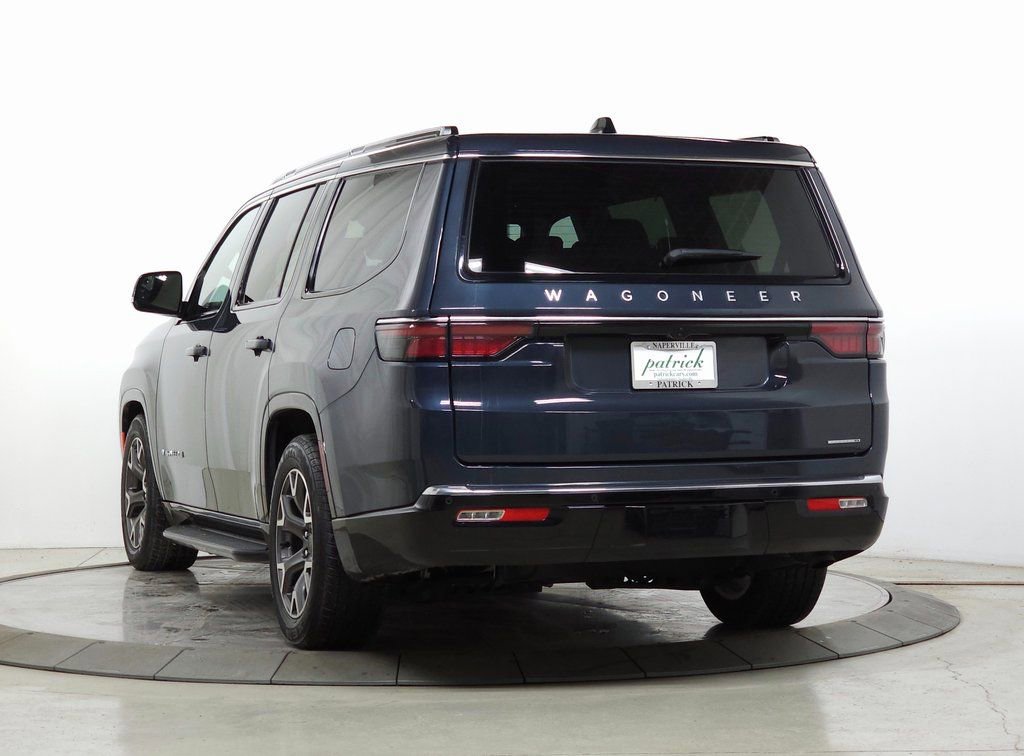 Used 2024 Jeep Wagoneer Series III AWD/4WD image 3