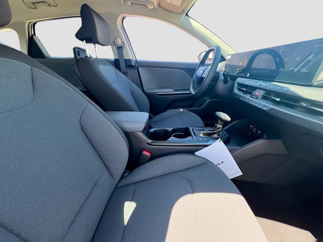 New 2026 Kia K4 LXS image 26