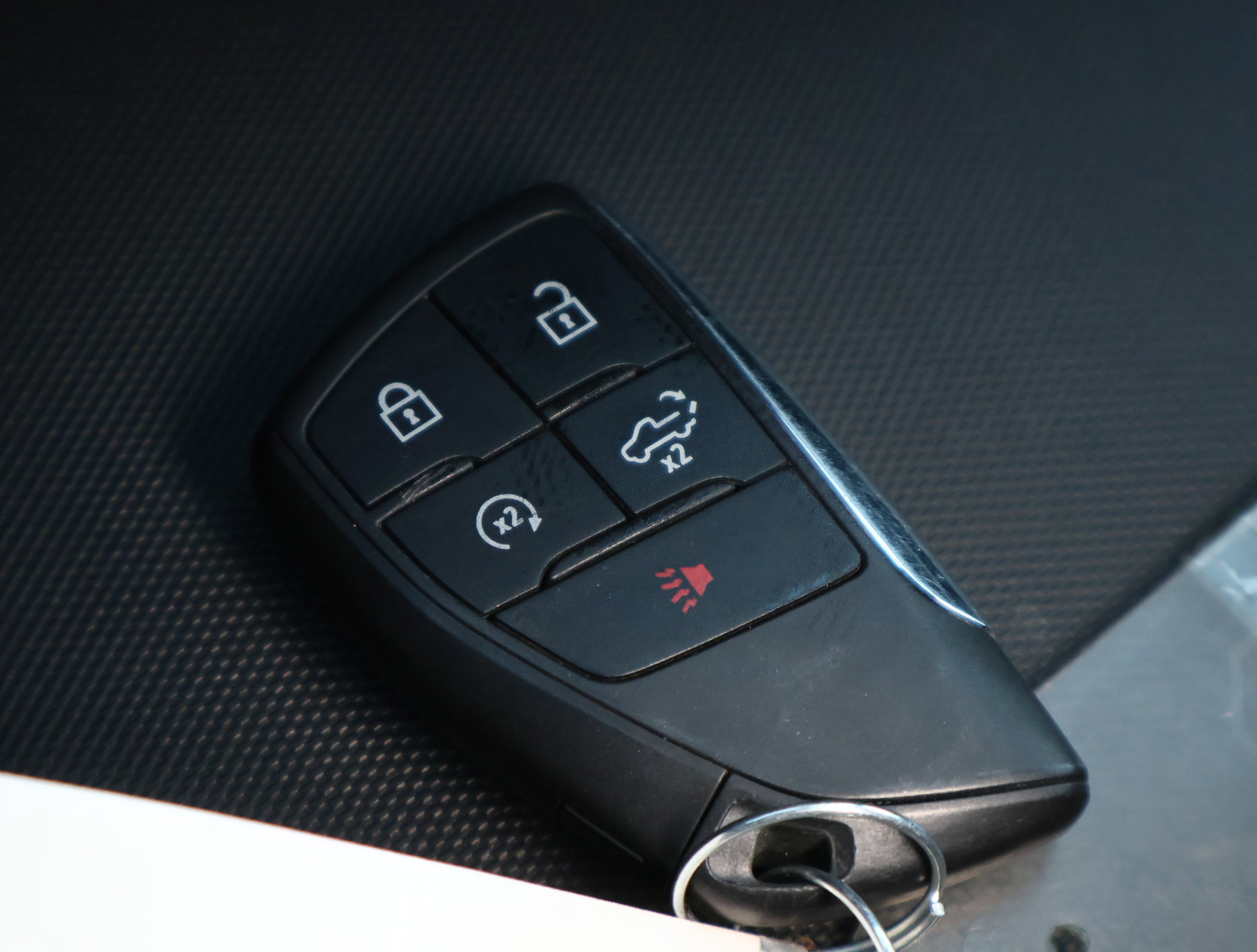 Certified 2025 Chevrolet Silverado 2500 ZR2 w/ Technology Package image 31