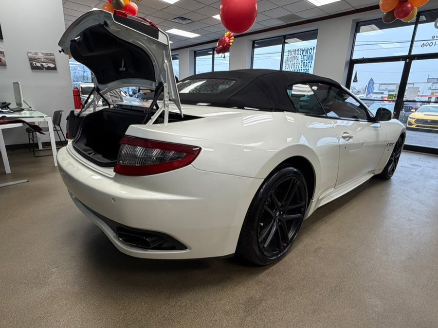 Used 2017 Maserati GranTurismo MC Centennial image 34
