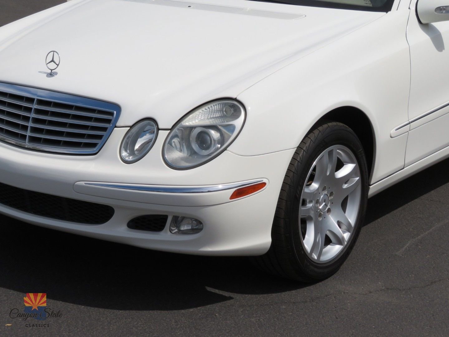 Used 2003 Mercedes-Benz E 500 Sedan w/ X2 Opt Pkg image 13