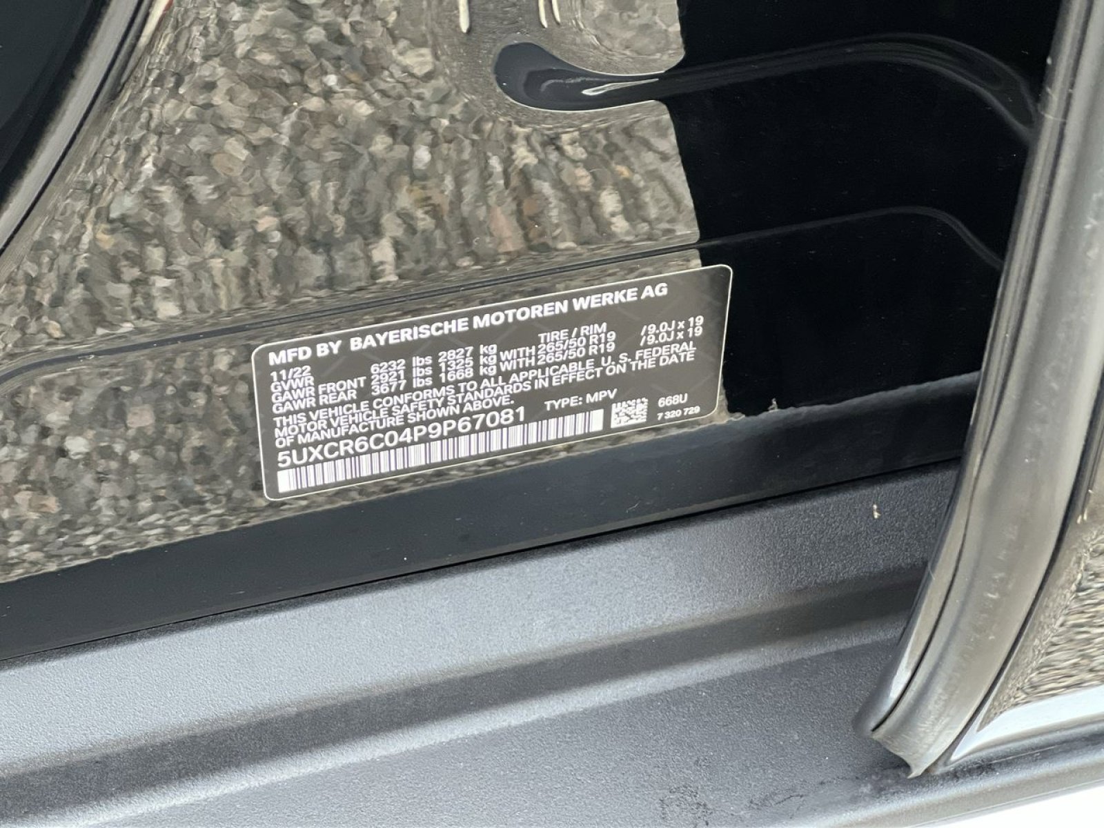 Used 2023 BMW X5 xDrive40i w/ Parking Assistance Package image 32