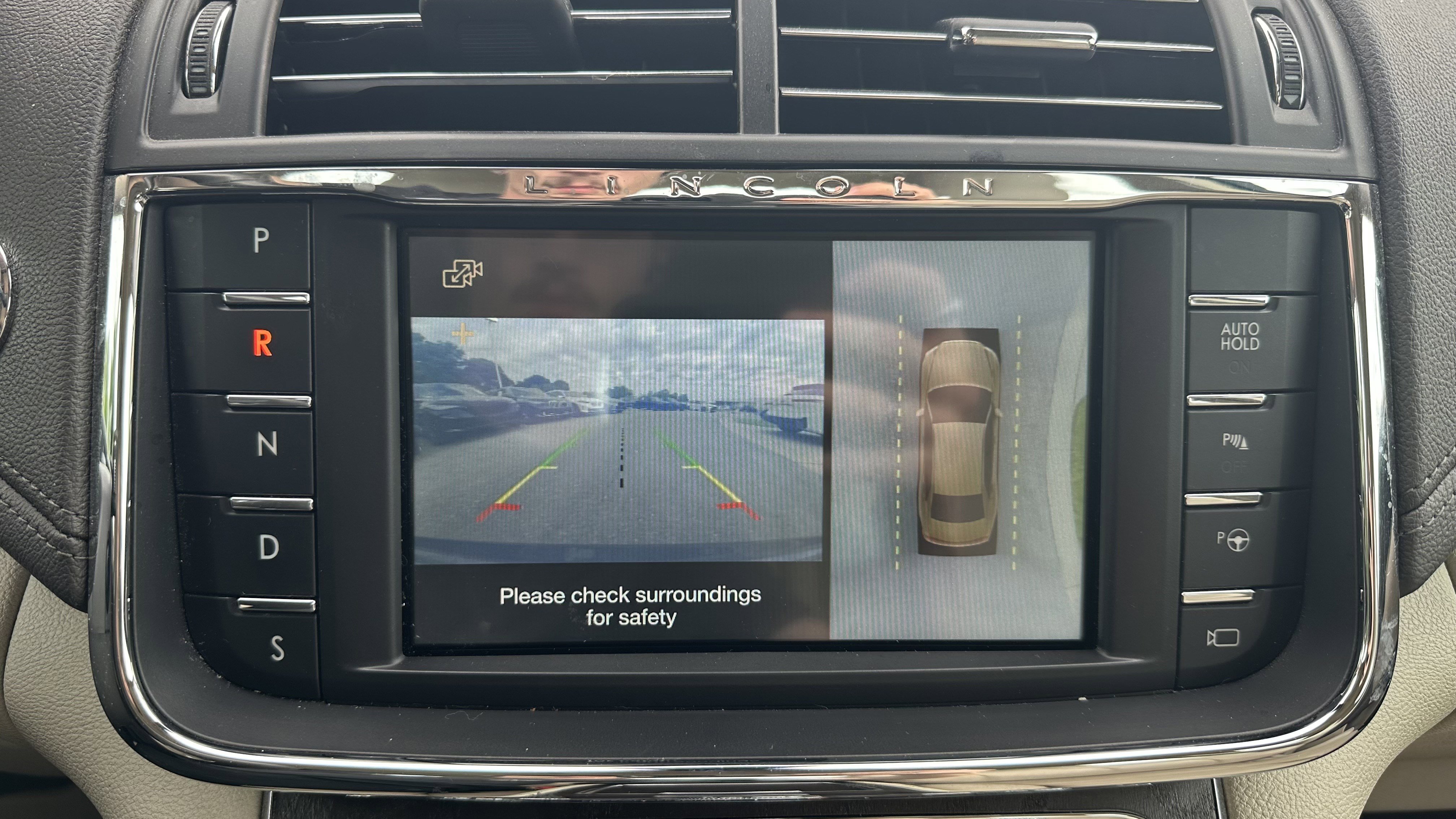 Used 2018 Lincoln Continental Reserve AWD/4WD image 26