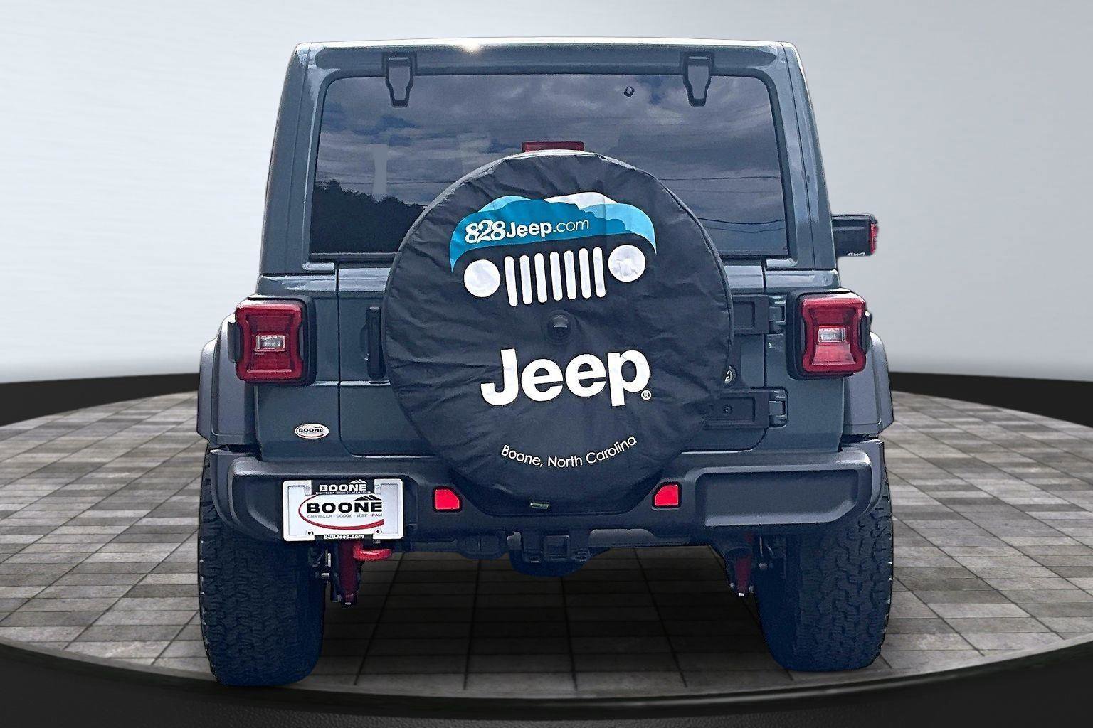New 2026 Jeep Wrangler Unlimited Rubicon w/ Xtreme 35 Tire Package image 5