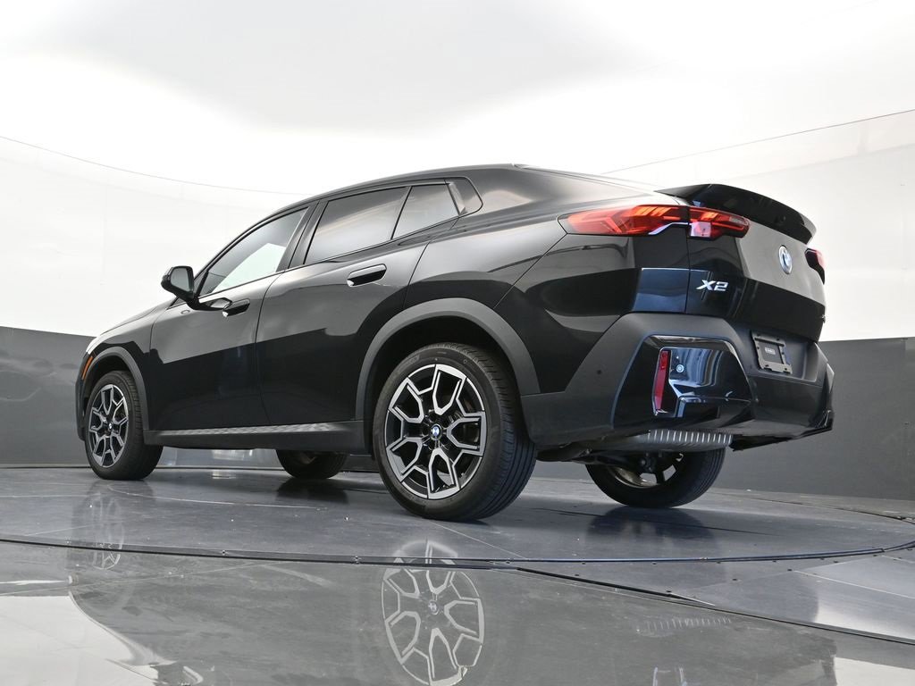 Used 2025 BMW X2 xDrive28i image 25