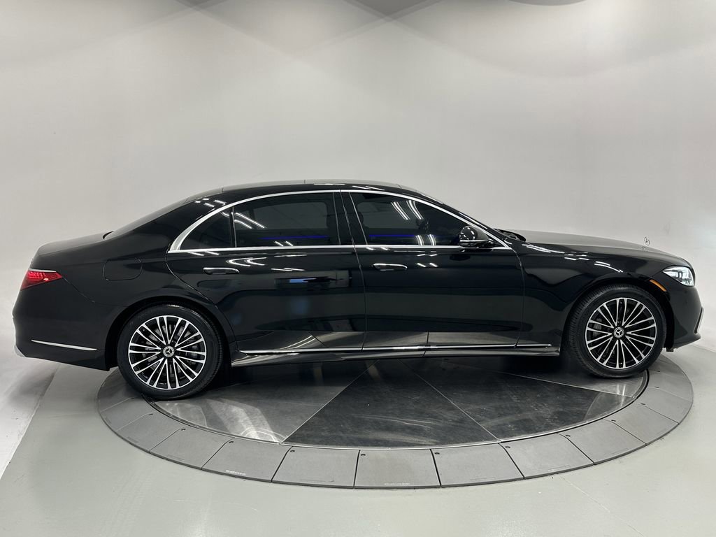 Certified 2025 Mercedes-Benz S 580e 4MATIC Sedan image 8