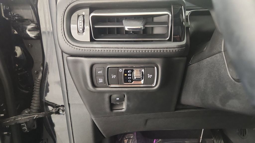 Used 2022 Lincoln Nautilus Reserve image 29