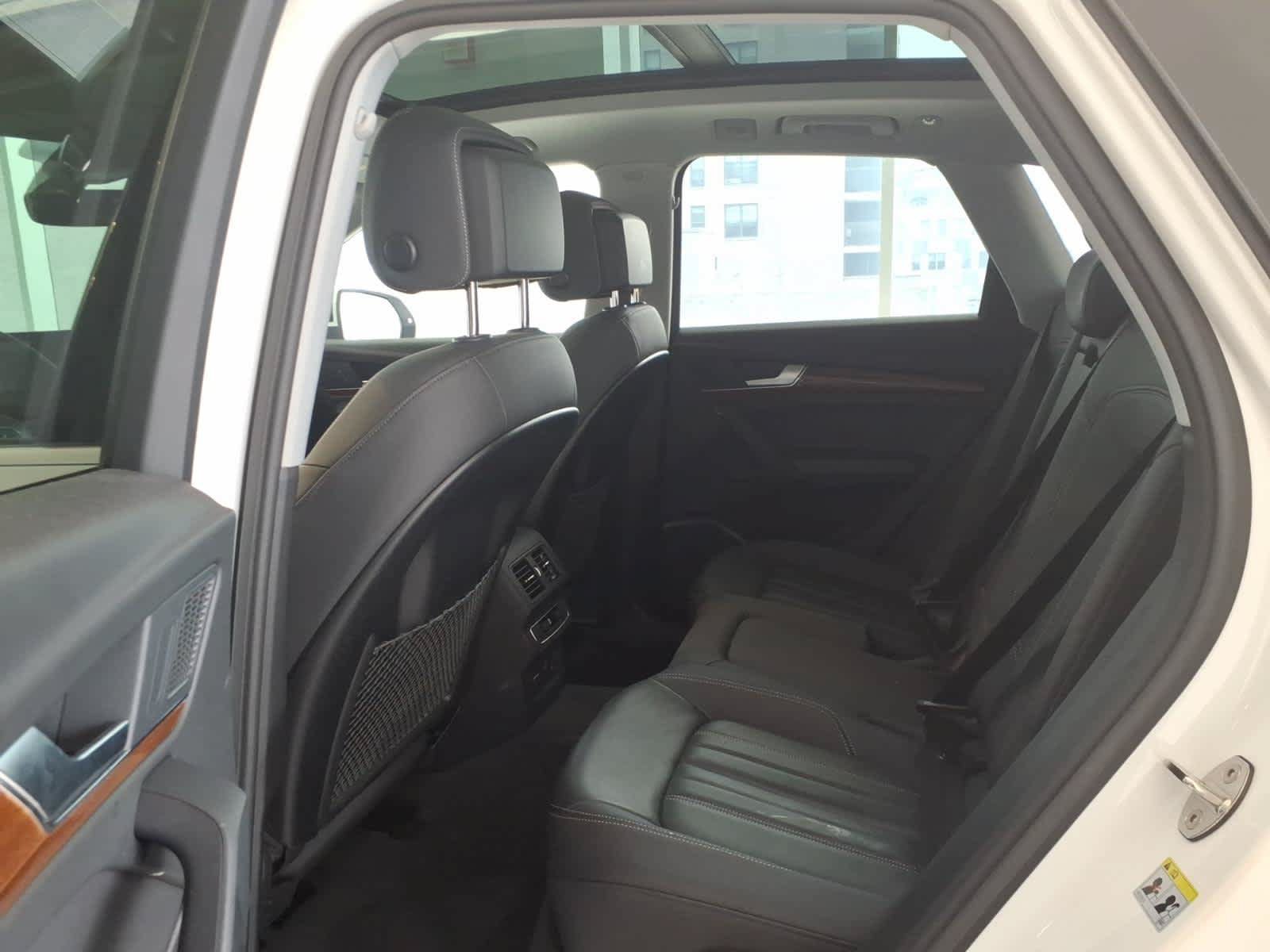 Used 2023 Audi Q5 2.0T Premium Plus w/ Premium Plus Package AWD/4WD image 13