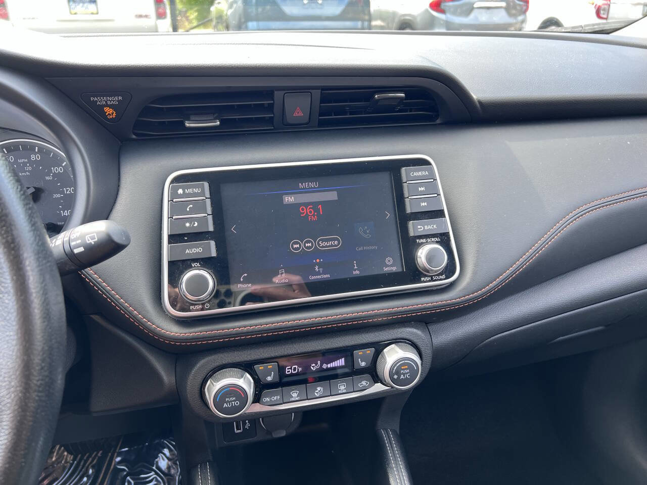 Used 2019 Nissan Kicks SR w/ SR Premium Package image 16