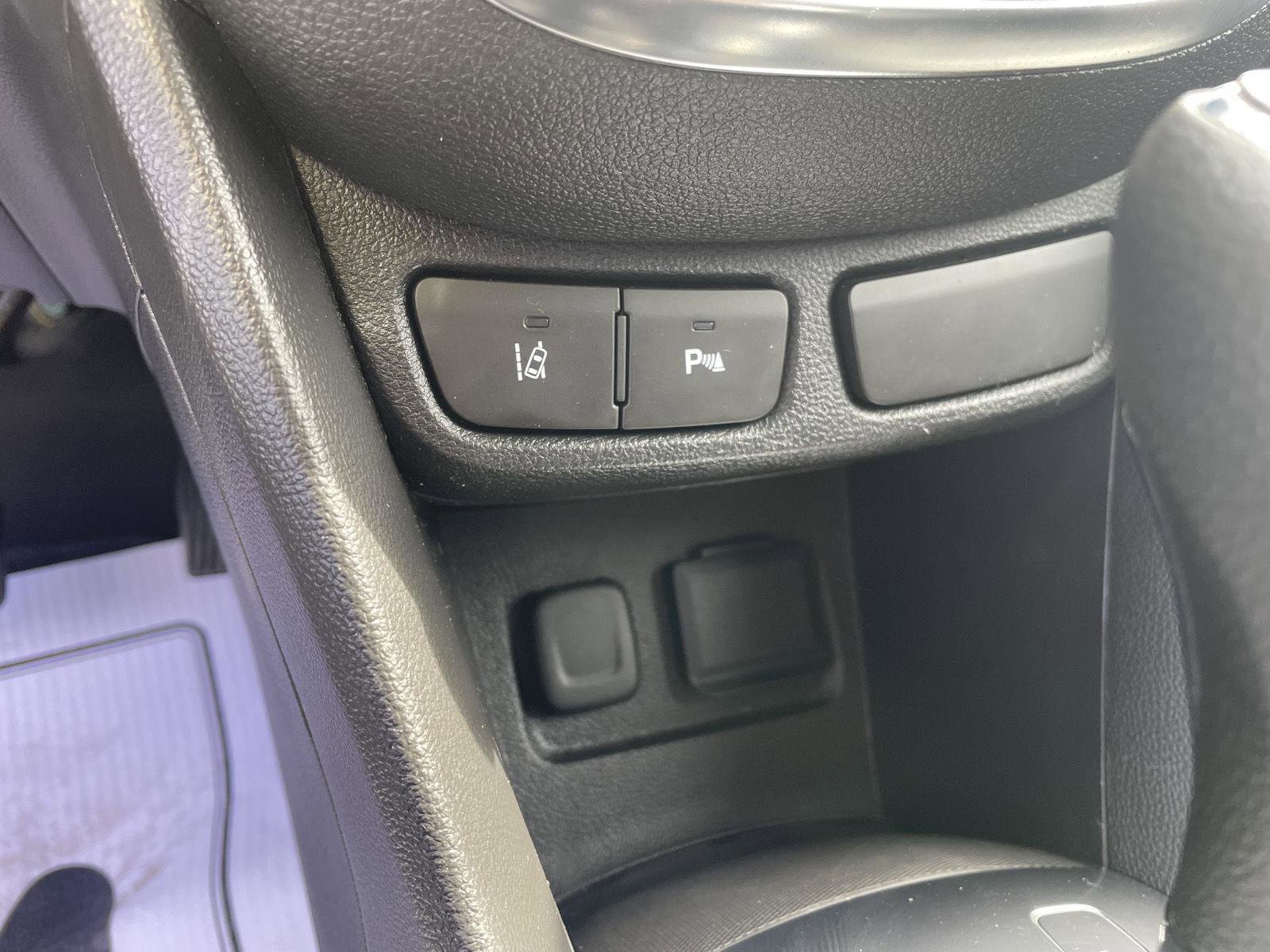 Used 2016 Buick Encore Premium w/ Experience Buick Package AWD/4WD image 21