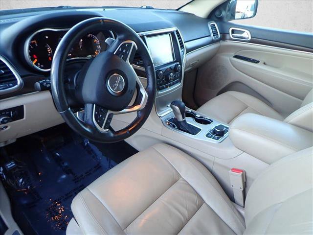 Used 2016 Jeep Grand Cherokee Limited w/ Trailer Tow Group IV image 11