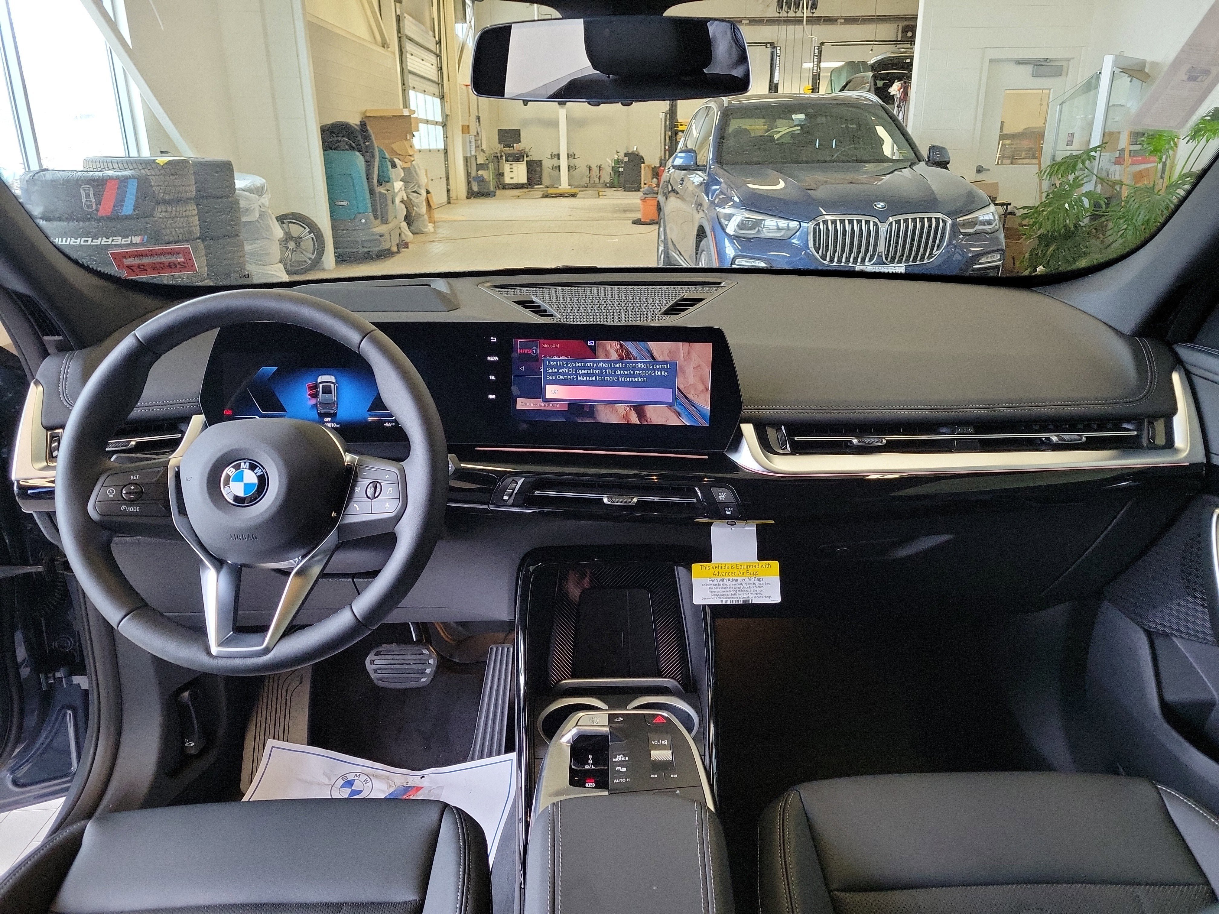 New 2026 BMW X1 xDrive28i w/ Technology Package AWD/4WD image 3
