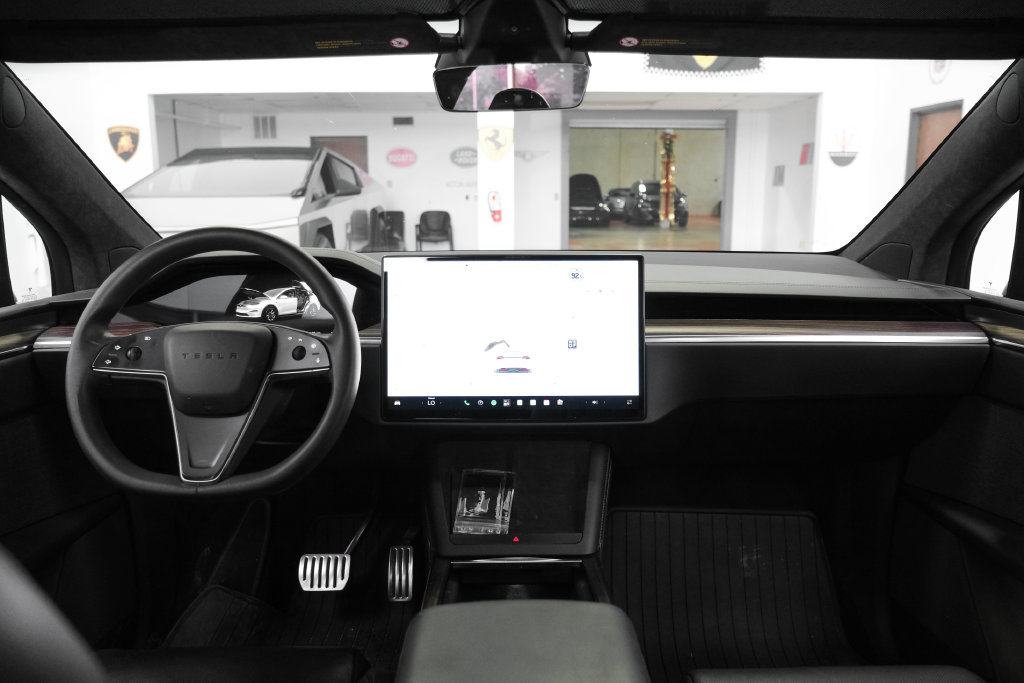 Used 2024 Tesla Model X AWD/4WD image 15