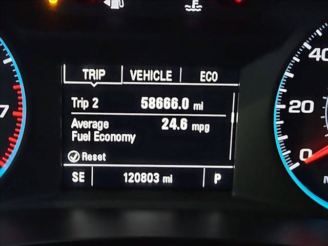 Used 2020 Chevrolet Traverse LS FWD image 11