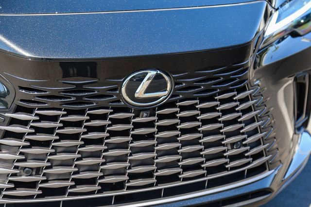 Used 2024 Lexus RX 350 Premium w/ Accessory Package (Z1) FWD image 13