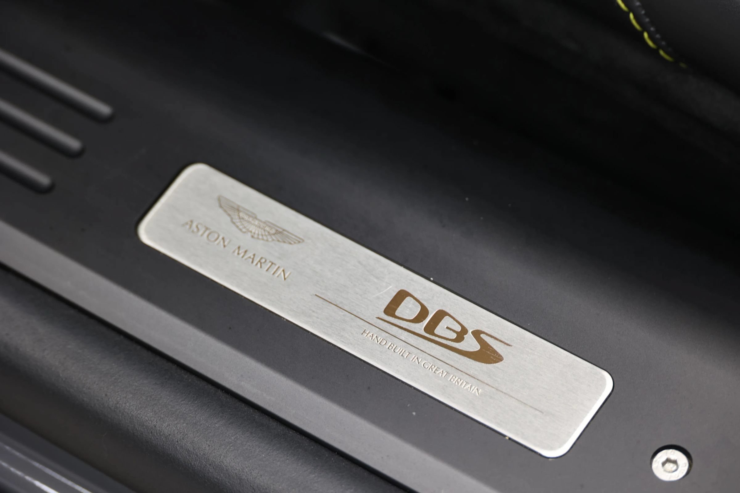 Used 2021 Aston Martin DBS Superleggera Volante RWD image 18