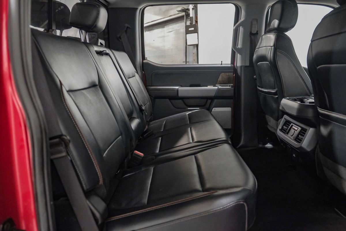 Used 2024 Ford F350 Lariat w/ Lariat Ultimate Package AWD/4WD image 36
