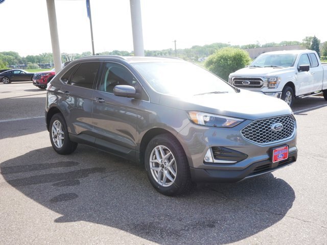 Certified 2023 Ford Edge SEL w/ Convenience Package AWD/4WD image 3