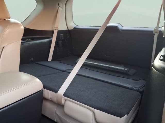 Used 2018 Nissan Armada Platinum w/ Captain Seat Package AWD/4WD image 23