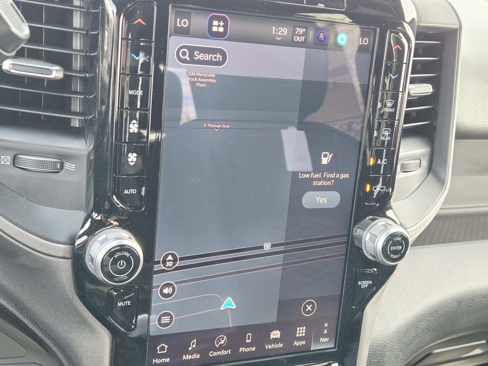 New 2026 RAM 2500 Tradesman AWD/4WD image 25