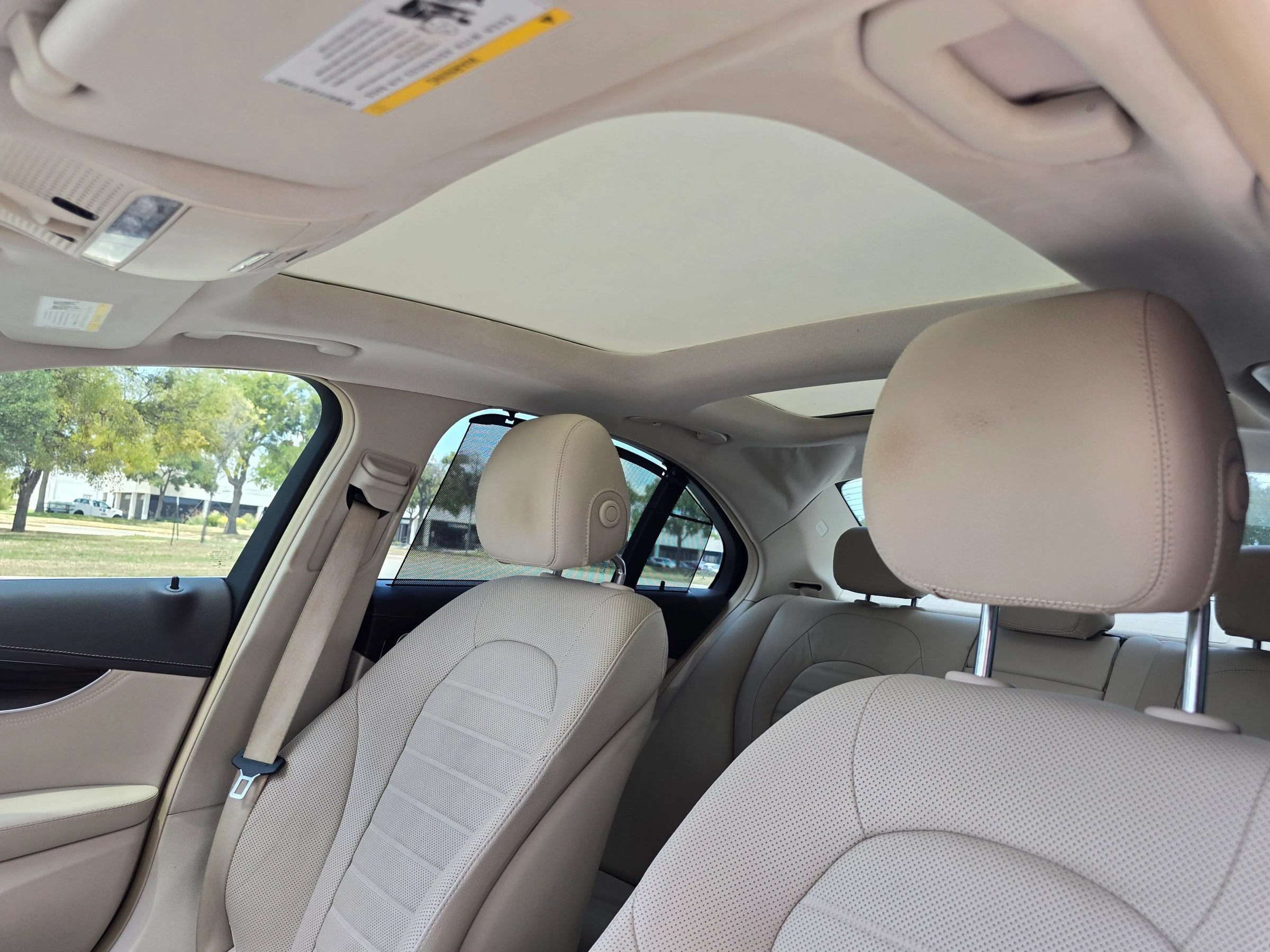 Used 2015 Mercedes-Benz C 300 Sedan image 40