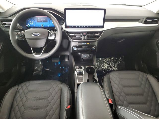 Used 2023 Ford Escape Platinum w/ Premium Technology Package image 17