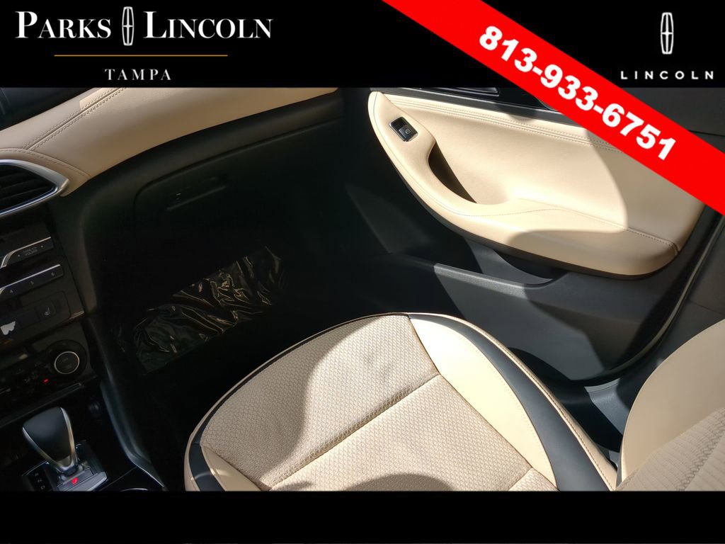 Used 2018 INFINITI QX30 image 14